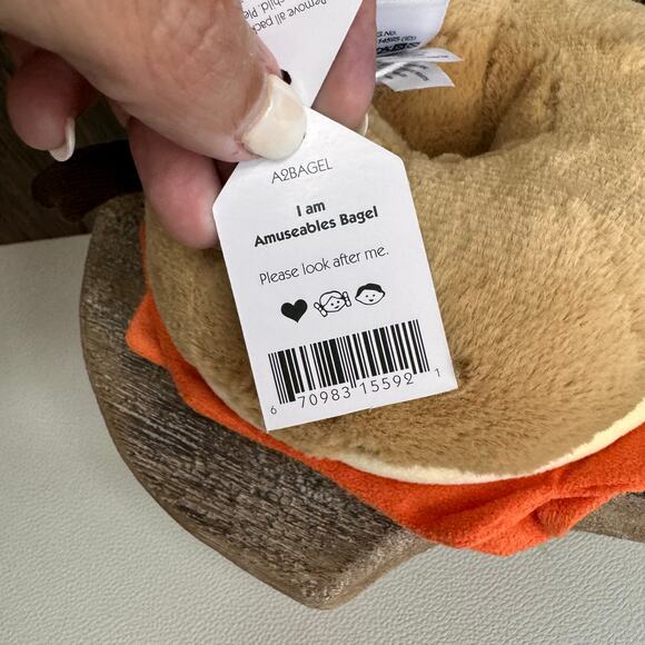 Jellycat Bagel NEW! Amuseables FAST SHIP - Picture 6 of 6